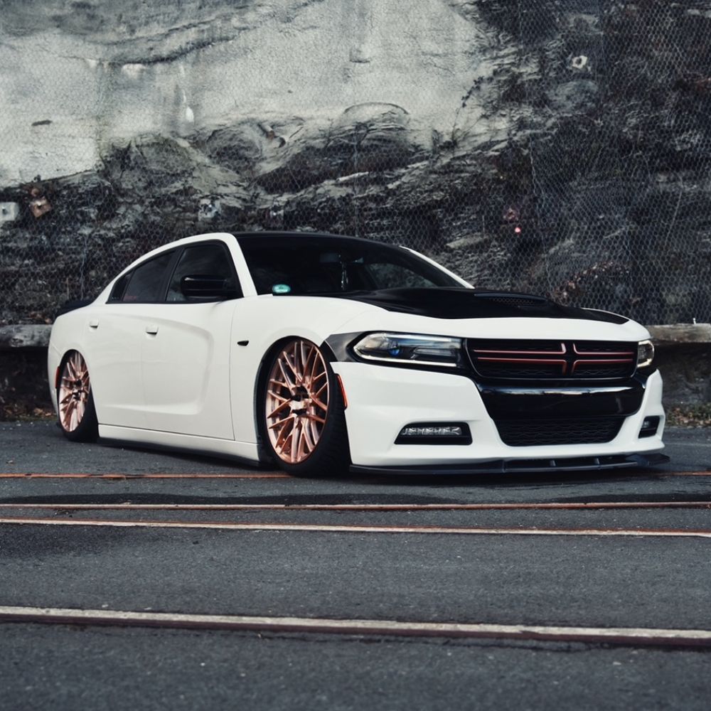 Unieke Dodge Charger R/T op airride uit Duitsland
