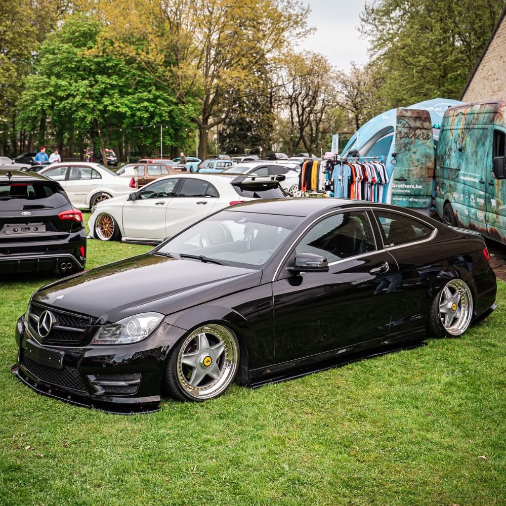 Belgische Duitser: de Mercedes C250 met Maxton kit